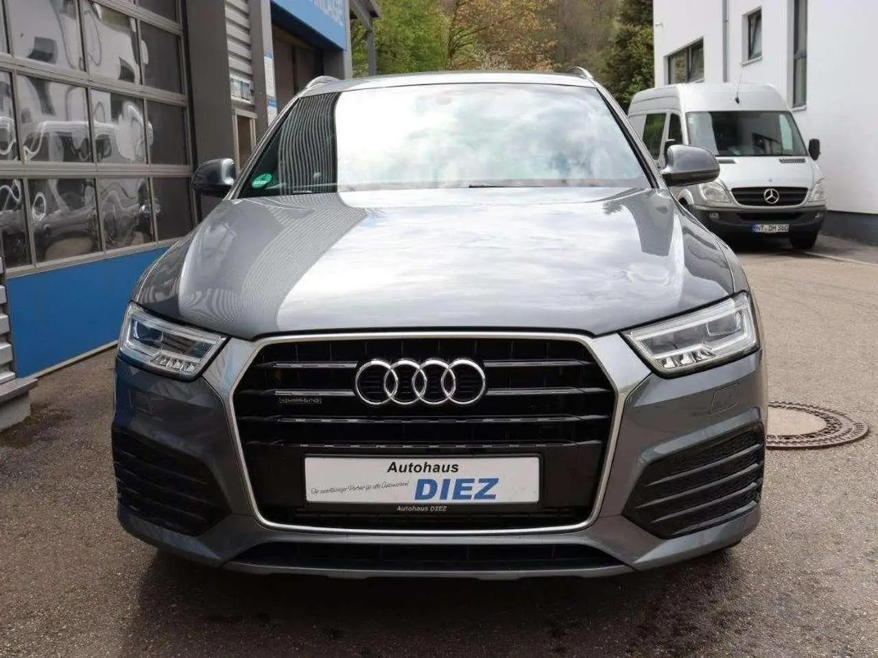 Photo 1 : Audi Q3 2016 Petrol