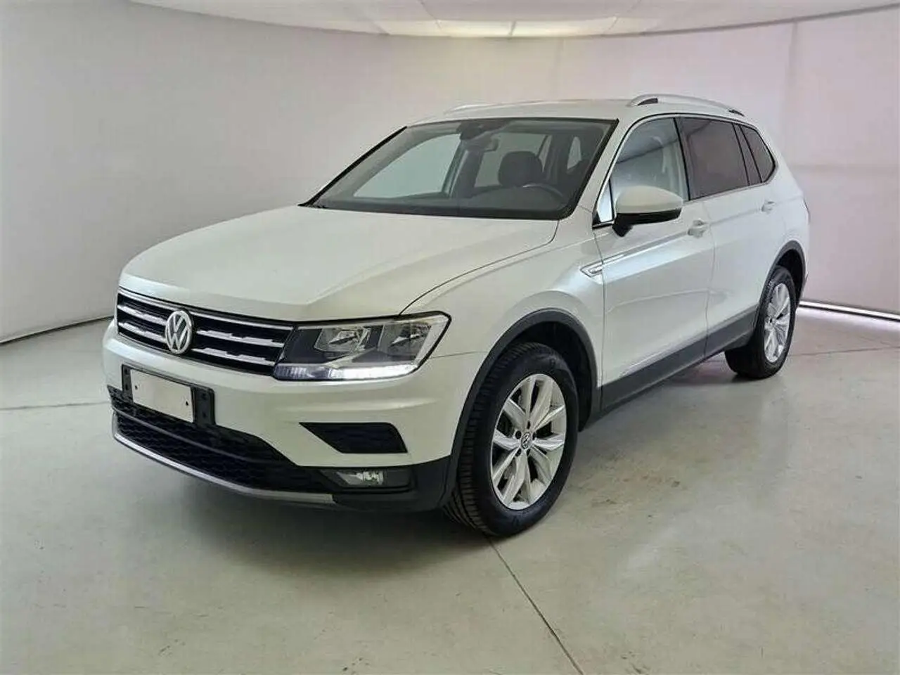 Photo 1 : Volkswagen Tiguan 2019 Diesel