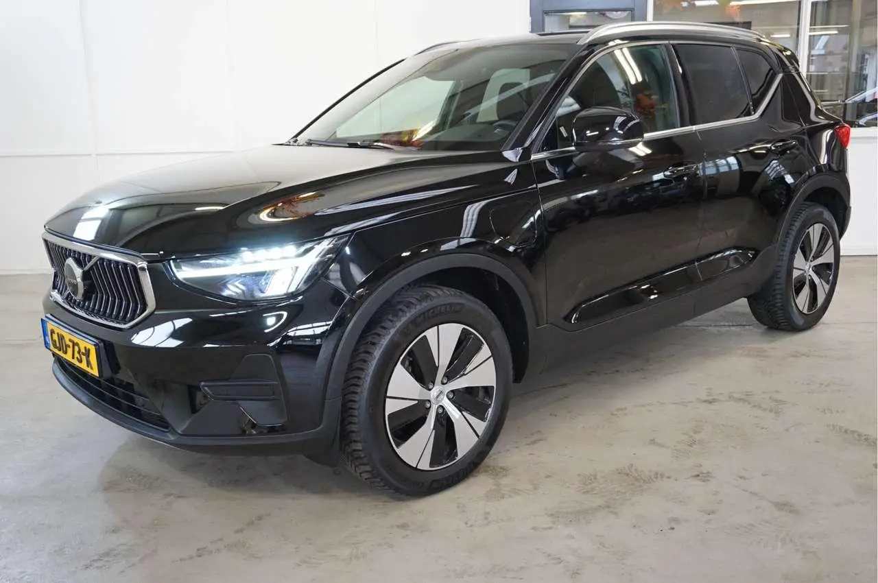 Photo 1 : Volvo Xc40 2022 Hybride