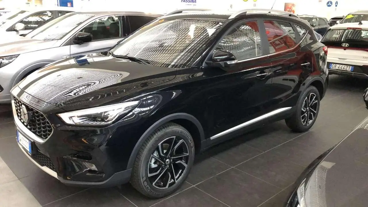 Photo 1 : Mg Zs 2024 Essence