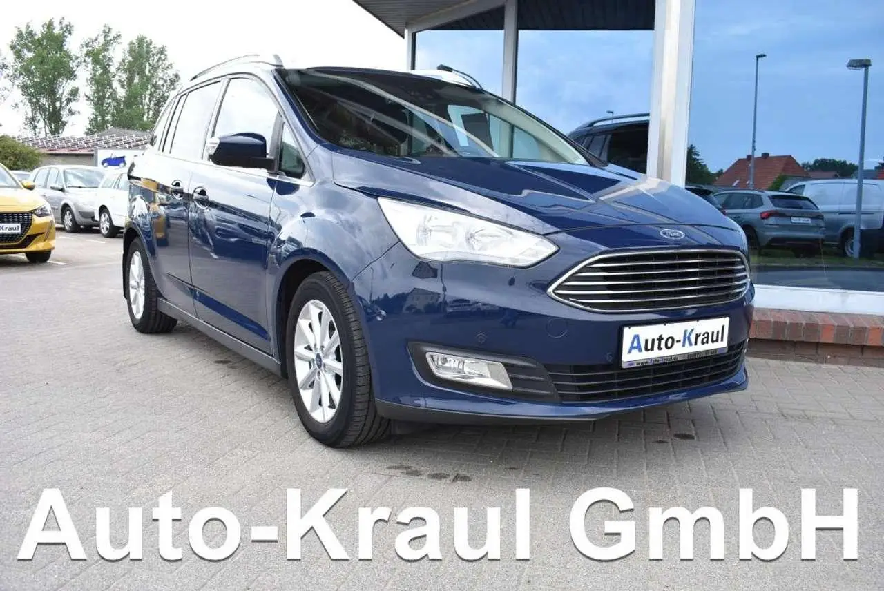 Photo 1 : Ford C-max 2019 Essence