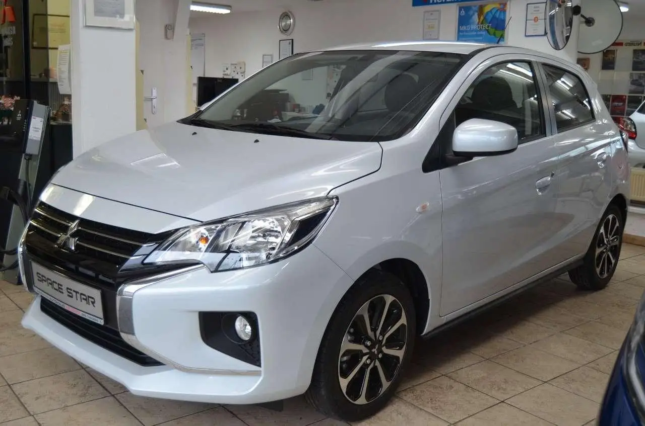 Photo 1 : Mitsubishi Space Star 2024 Petrol