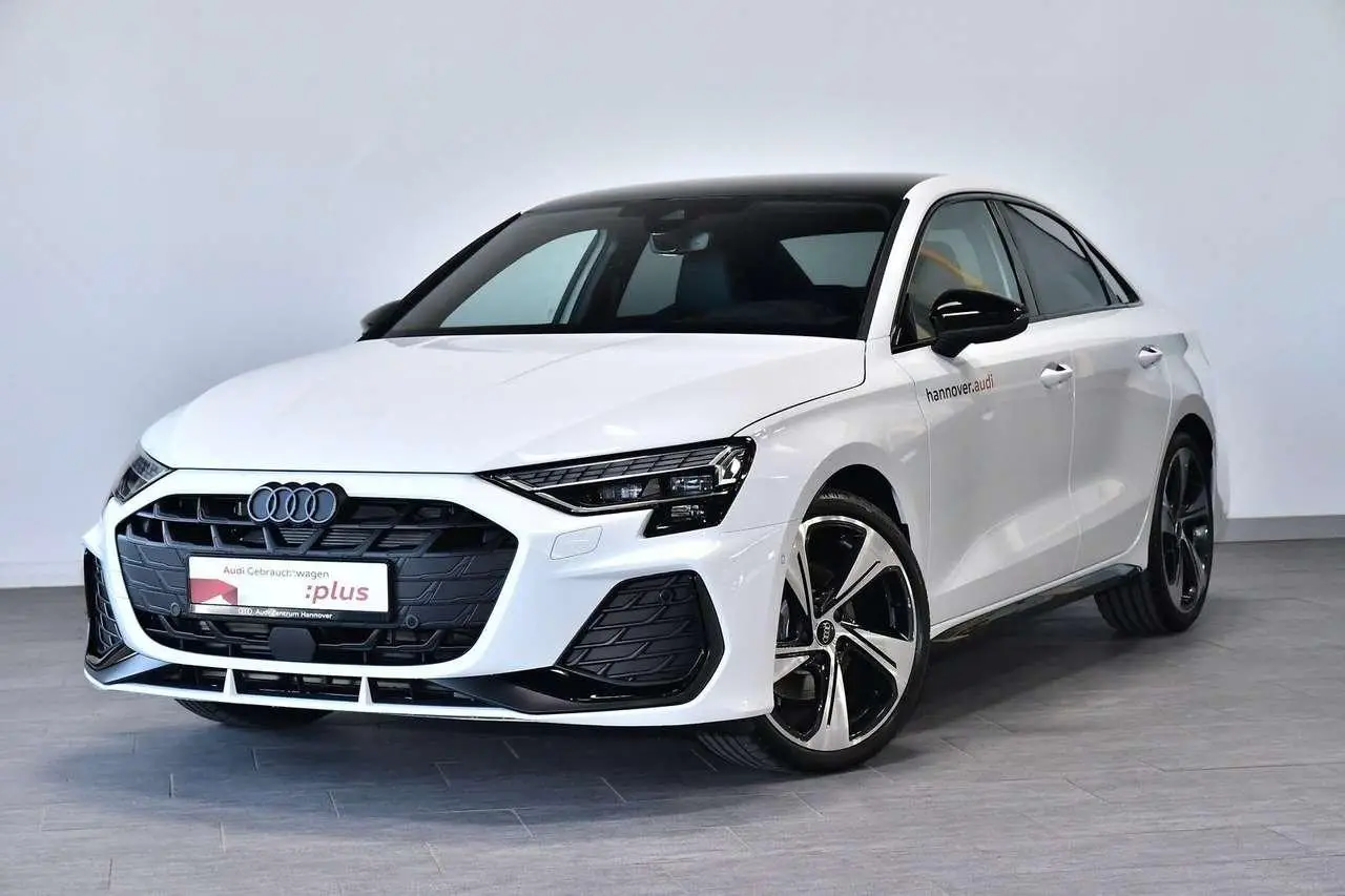 Photo 1 : Audi A3 2024 Petrol