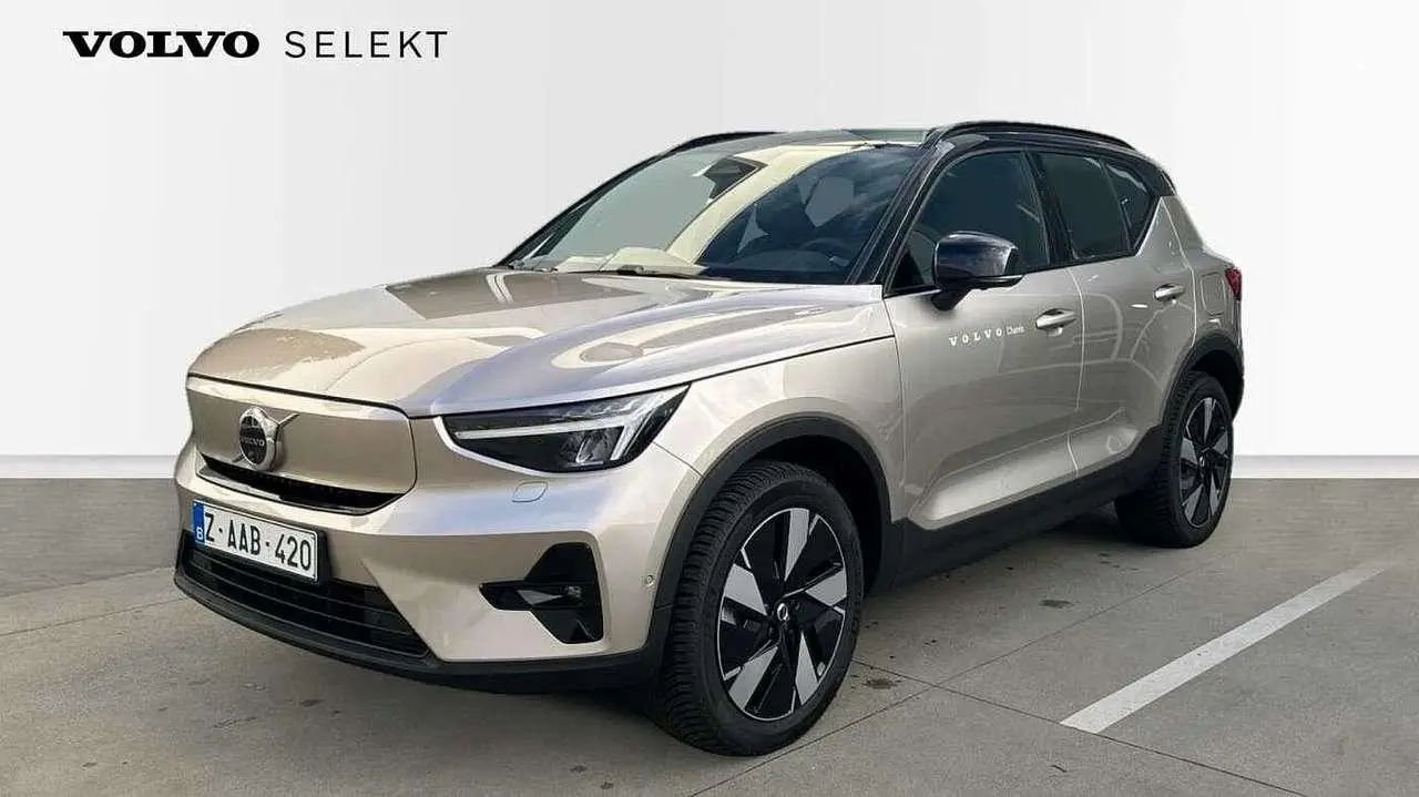 Photo 1 : Volvo Xc40 2024 Électrique