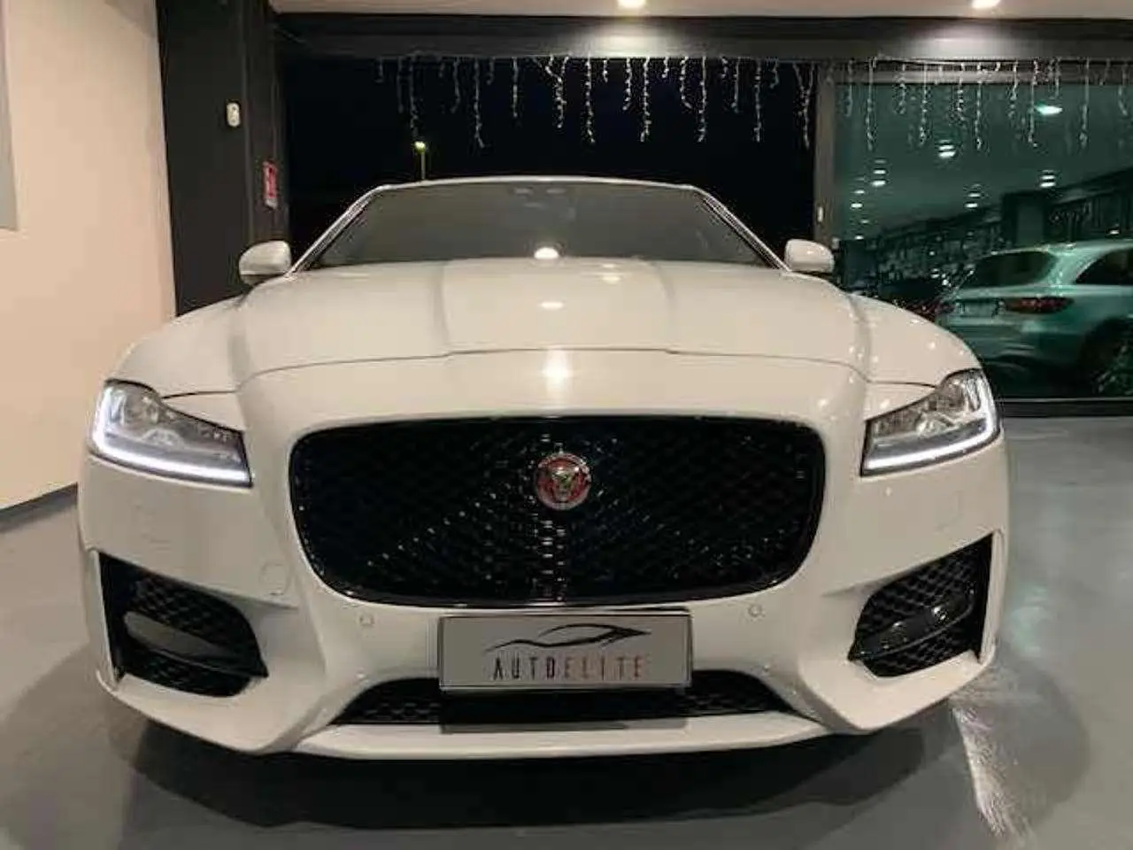 Photo 1 : Jaguar Xf 2016 Diesel