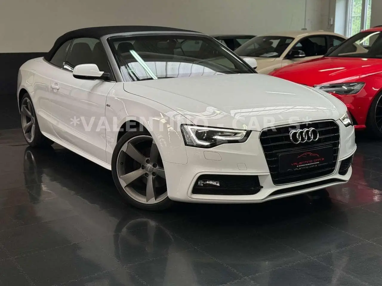 Photo 1 : Audi A5 2016 Petrol