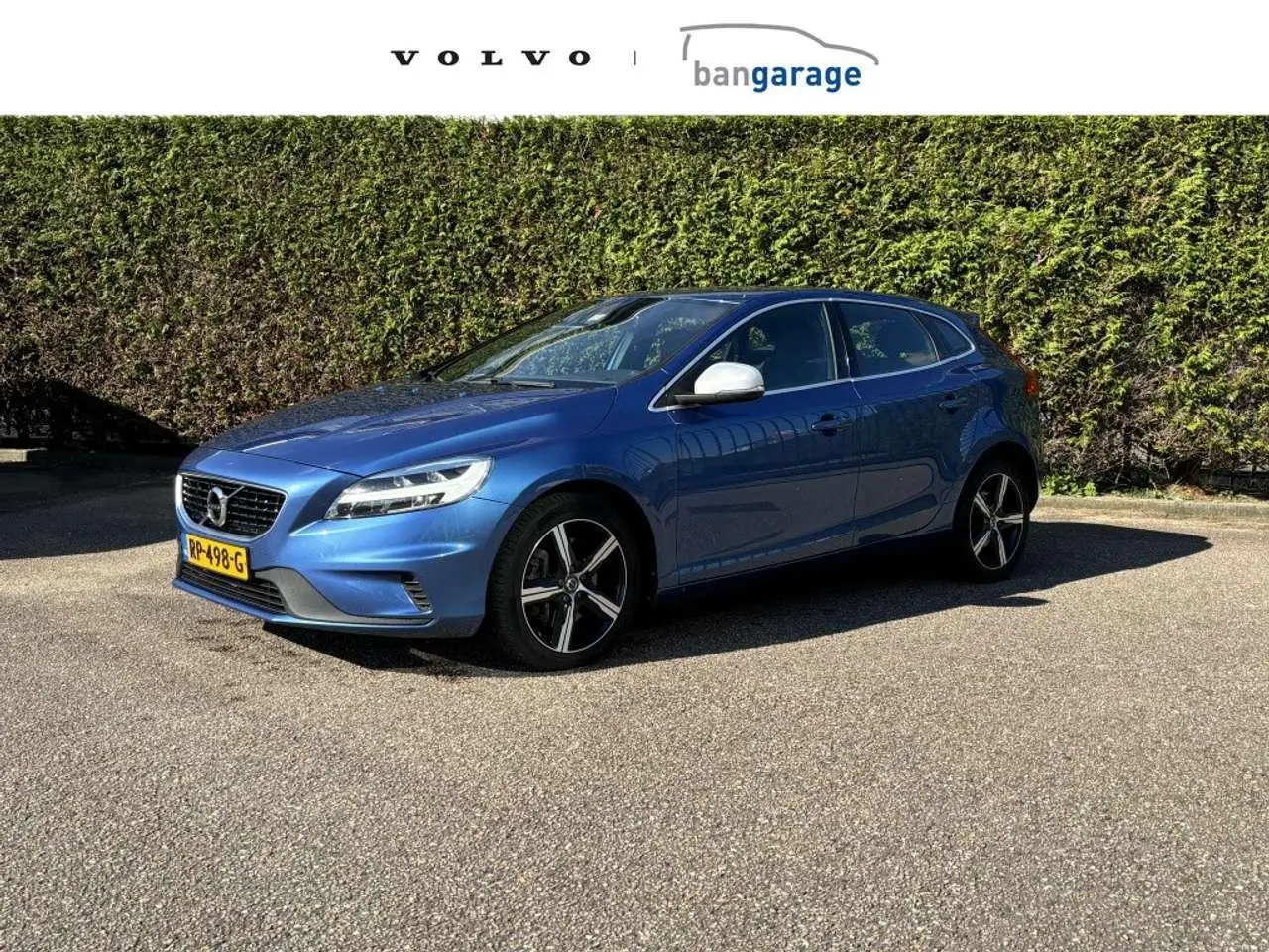 Photo 1 : Volvo V40 2018 Petrol