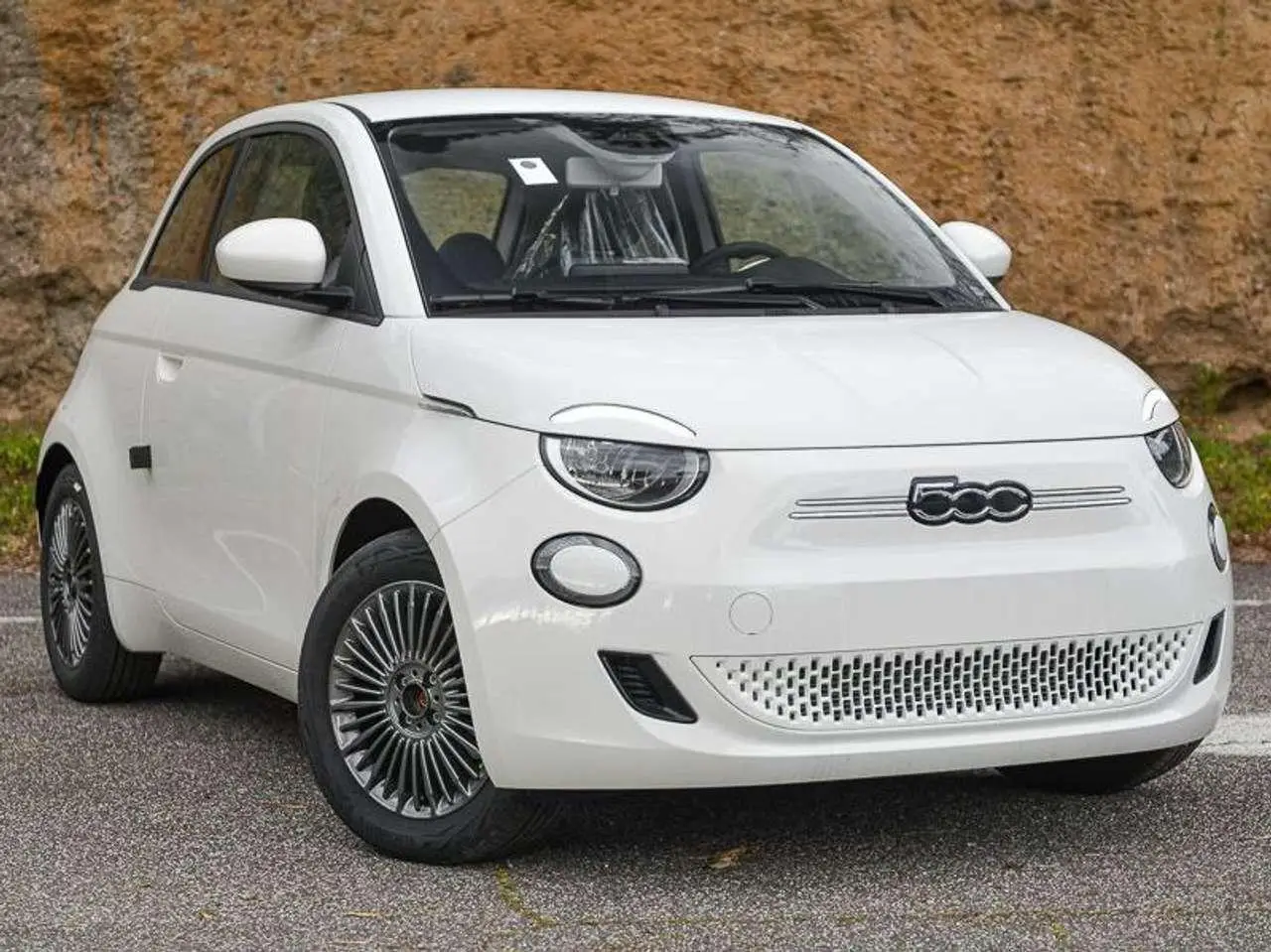 Photo 1 : Fiat 500 2022 Electric