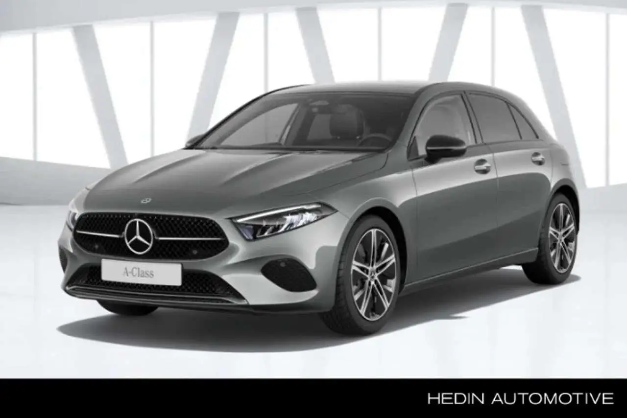 Photo 1 : Mercedes-benz Classe A 2024 Hybride