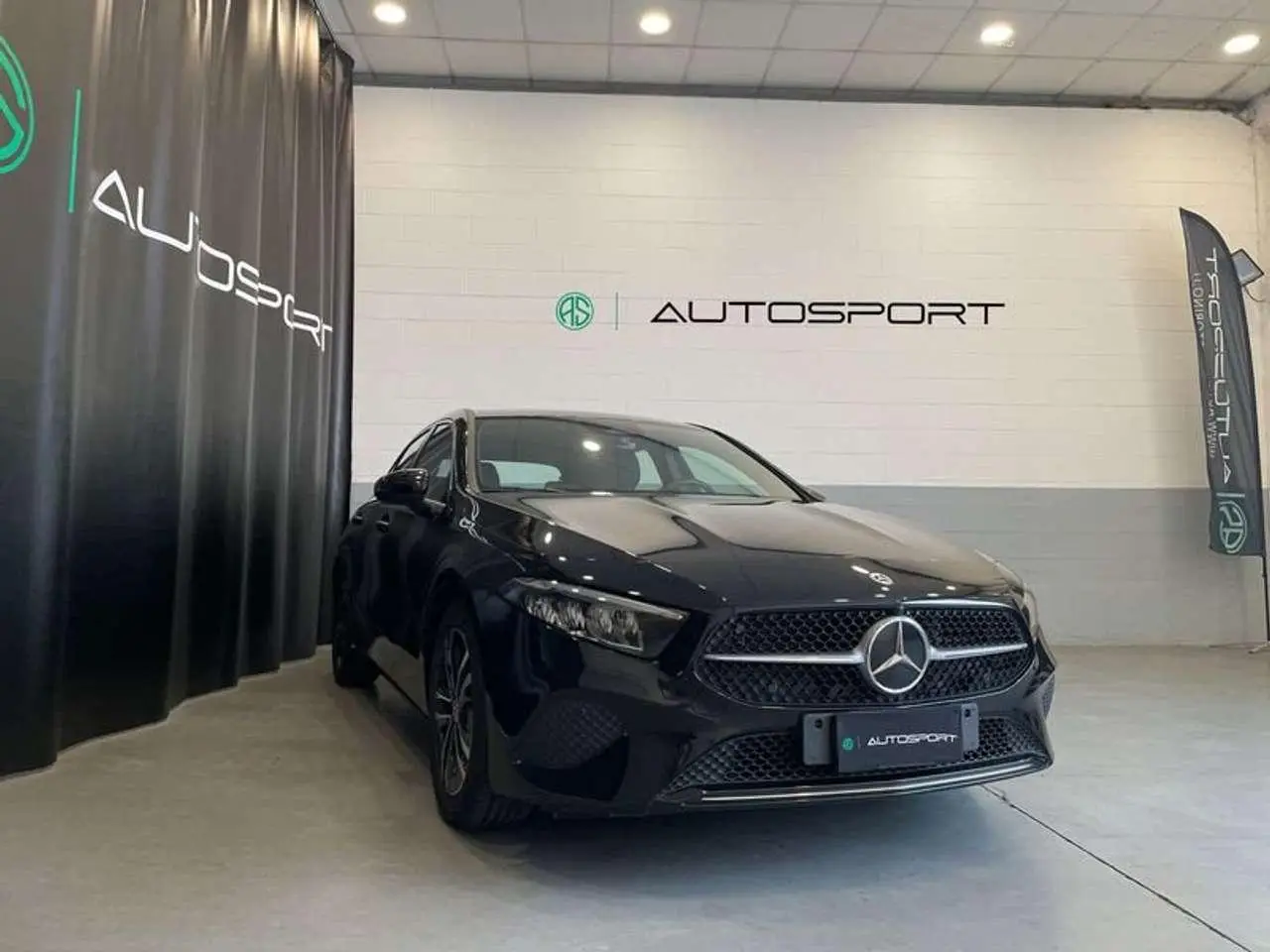 Photo 1 : Mercedes-benz Classe A 2023 Hybrid