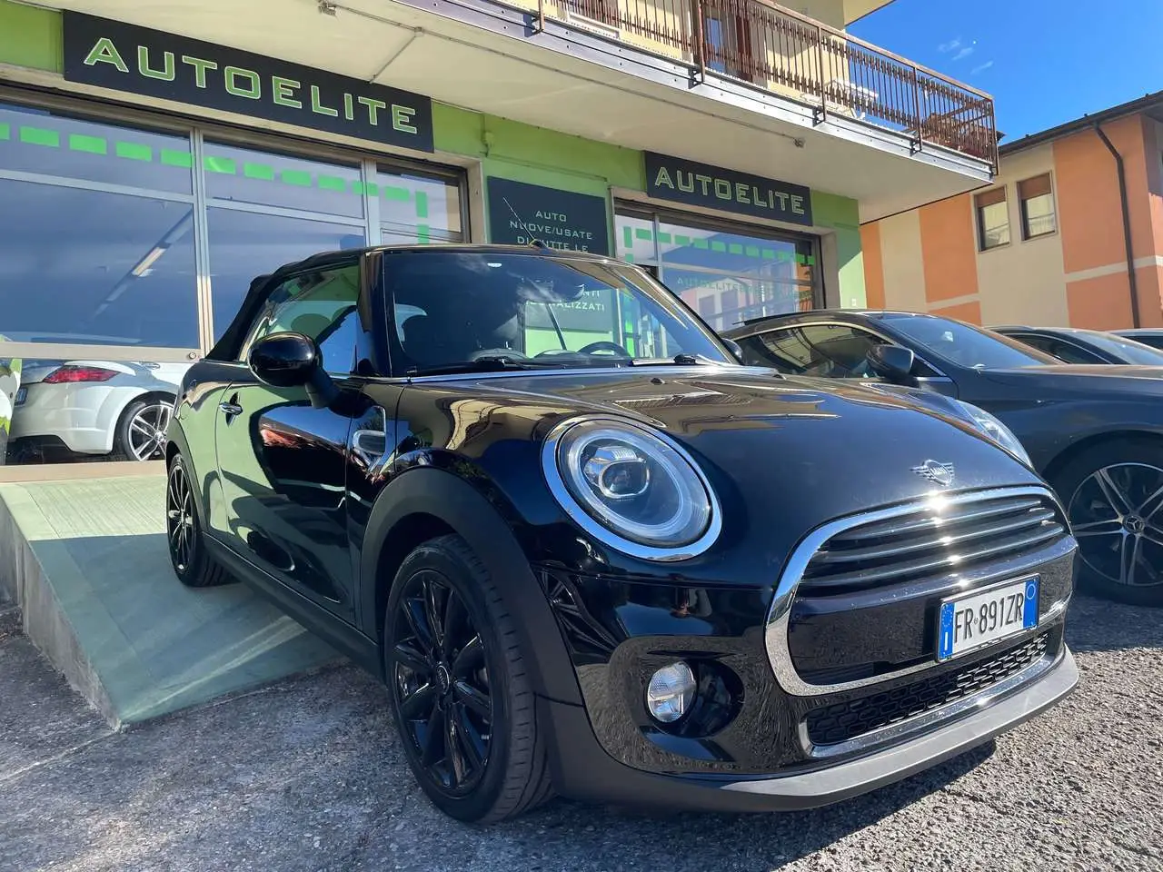 Photo 1 : Mini Cooper 2018 Diesel