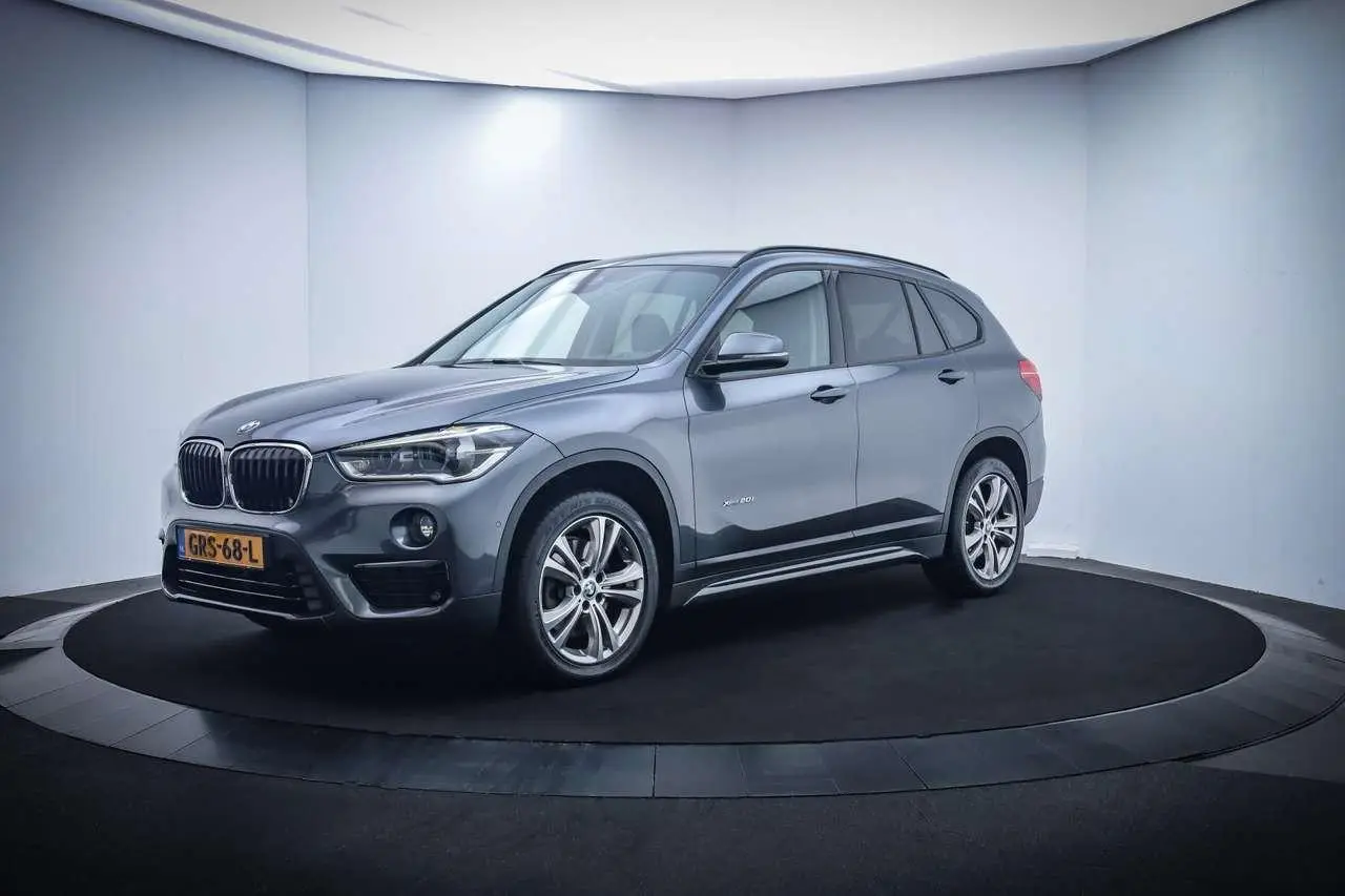 Photo 1 : Bmw X1 2017 Essence