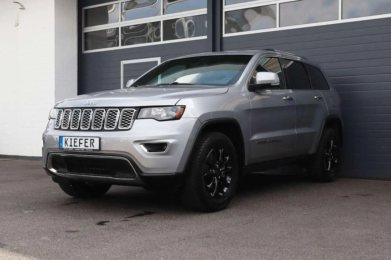 Photo 1 : Jeep Grand Cherokee 2019 Petrol