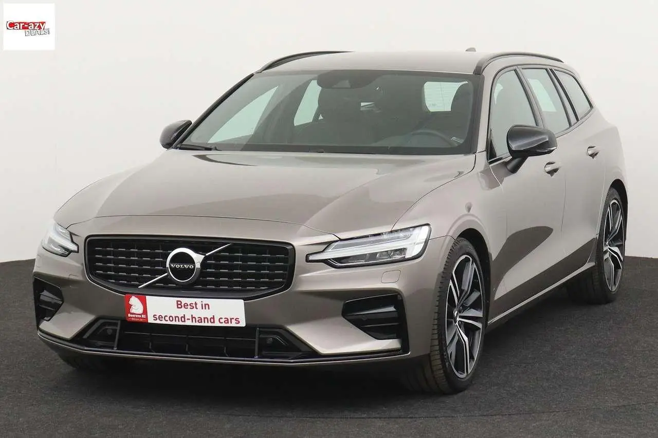 Photo 1 : Volvo V60 2022 Diesel