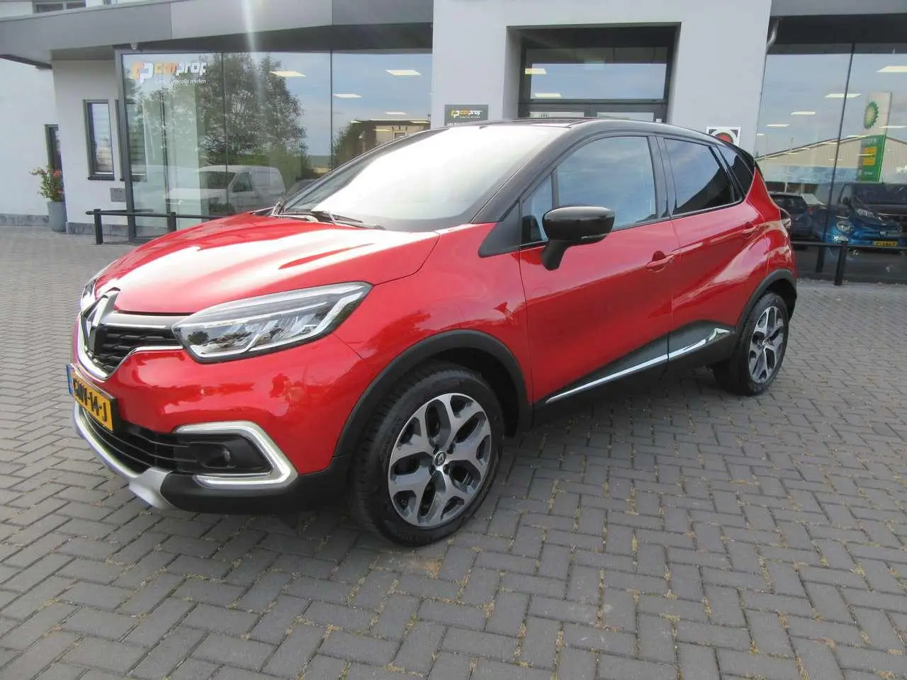 Photo 1 : Renault Captur 2018 Petrol