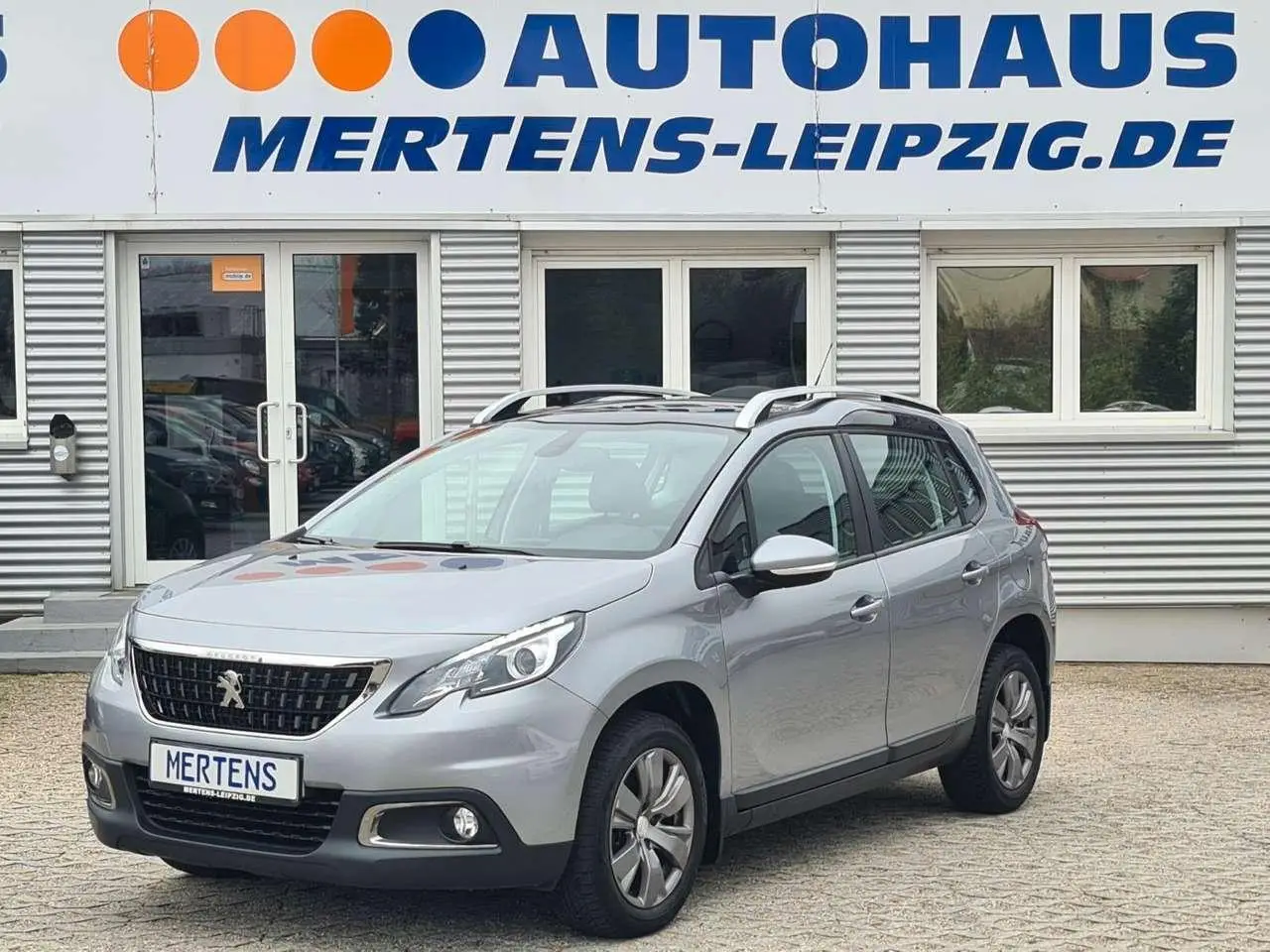 Photo 1 : Peugeot 2008 2019 Petrol