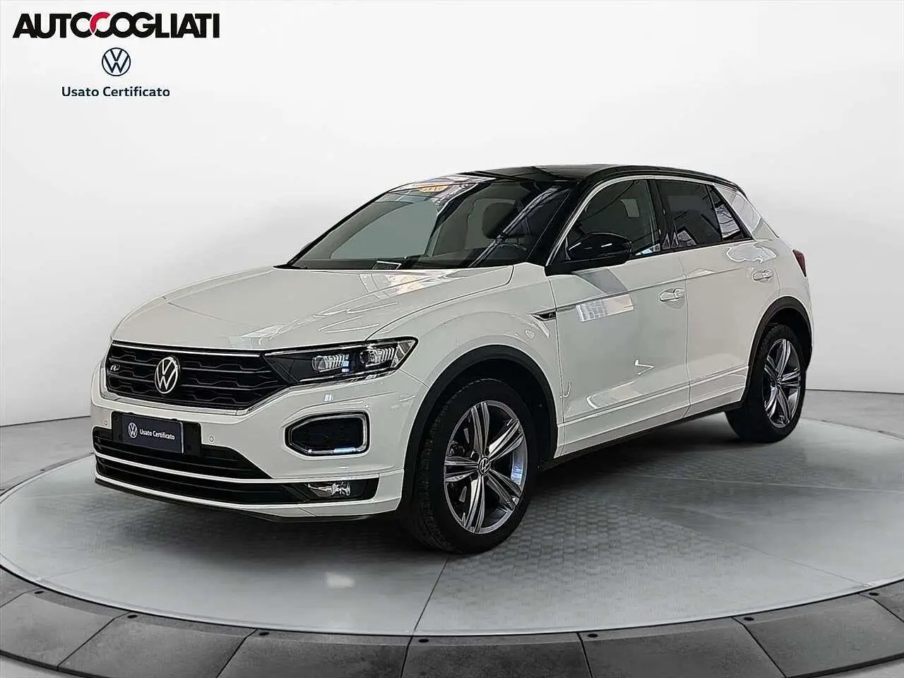 Photo 1 : Volkswagen T-roc 2021 Essence