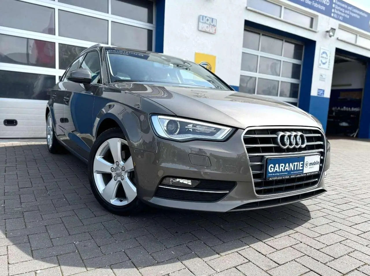 Photo 1 : Audi A3 2016 Petrol