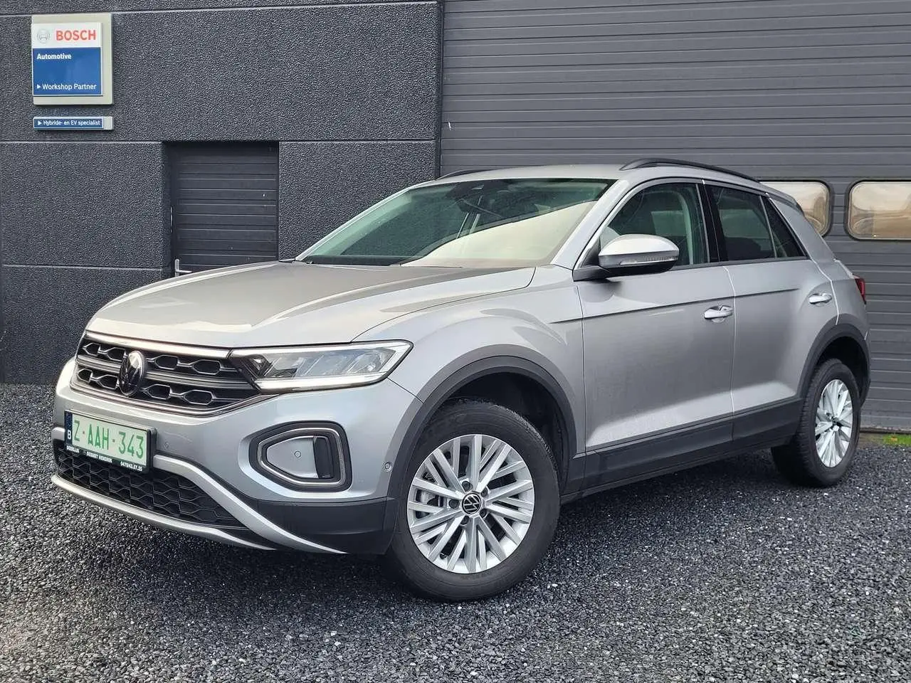 Photo 1 : Volkswagen T-roc 2022 Petrol