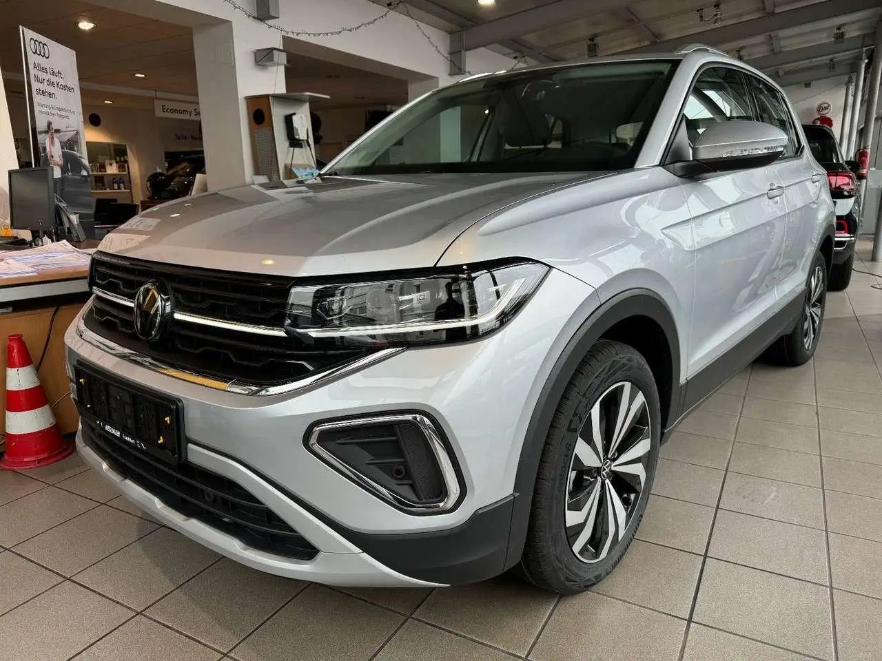 Photo 1 : Volkswagen T-cross 2024 Petrol