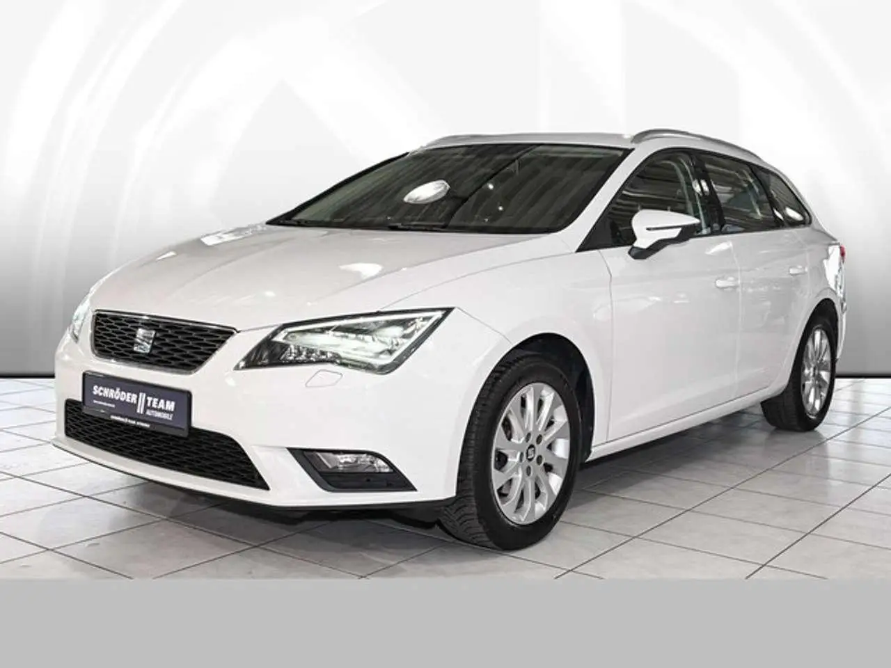 Photo 1 : Seat Leon 2015 Petrol