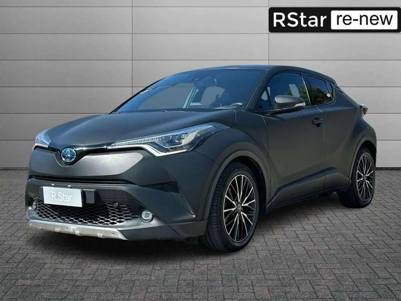 Photo 1 : Toyota C-hr 2018 Hybrid