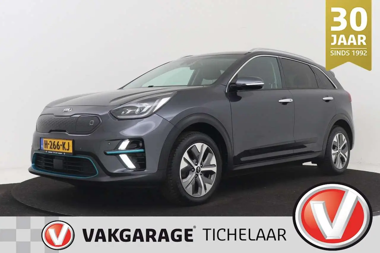 Photo 1 : Kia E-niro 2020 Électrique