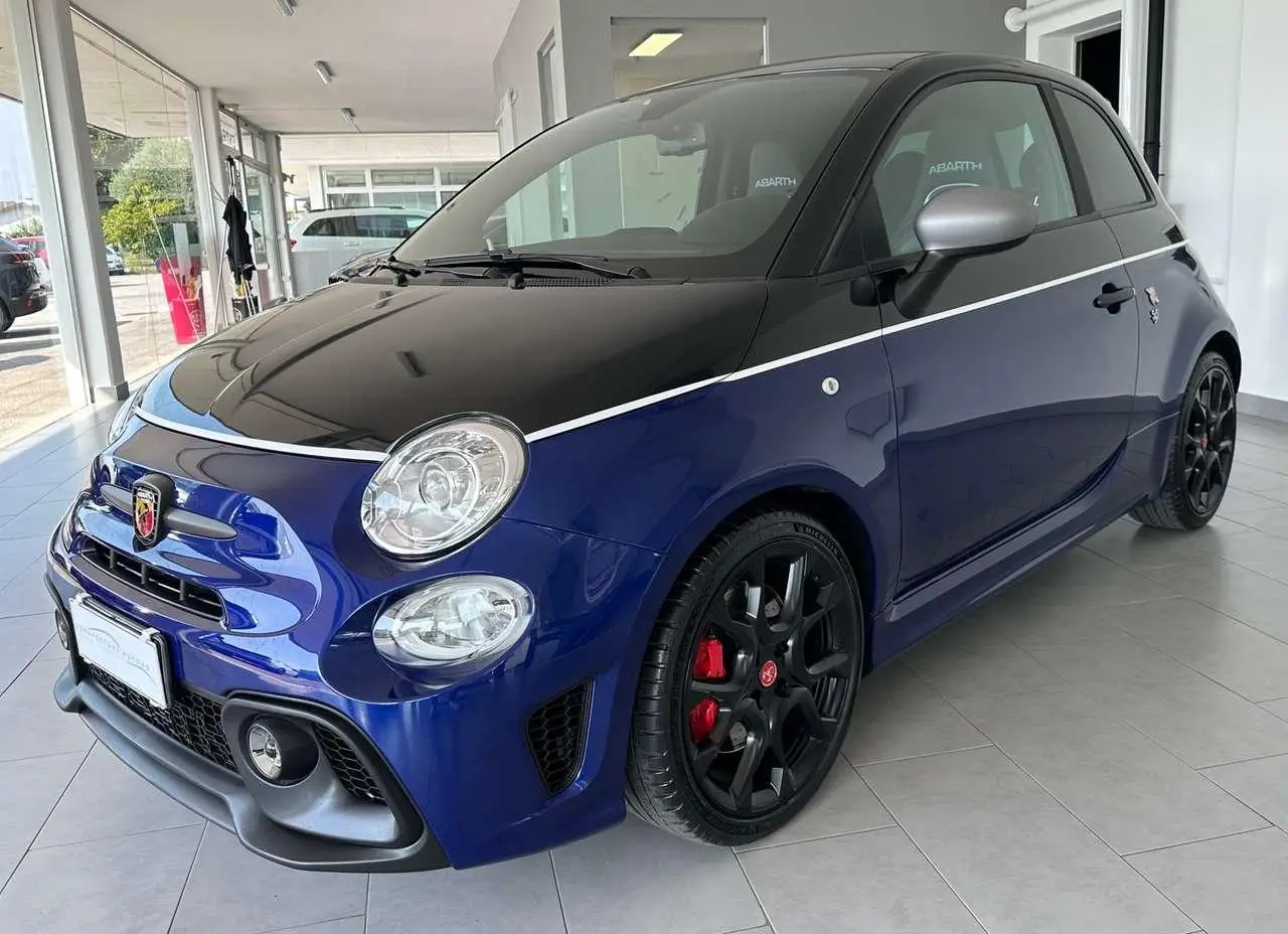 Photo 1 : Abarth 595 2019 Petrol