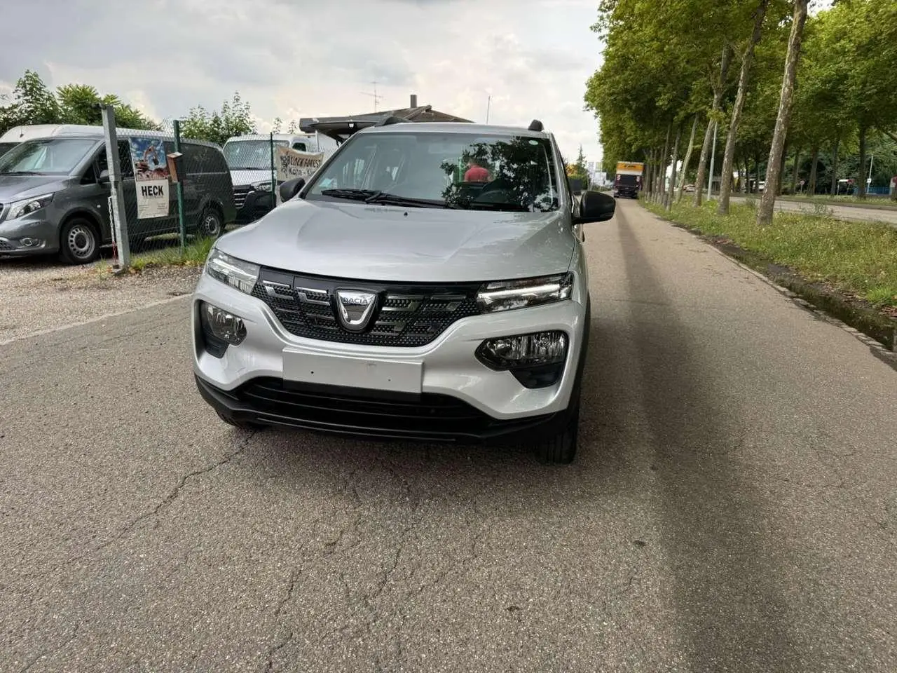 Photo 1 : Dacia Spring 2020 Electric