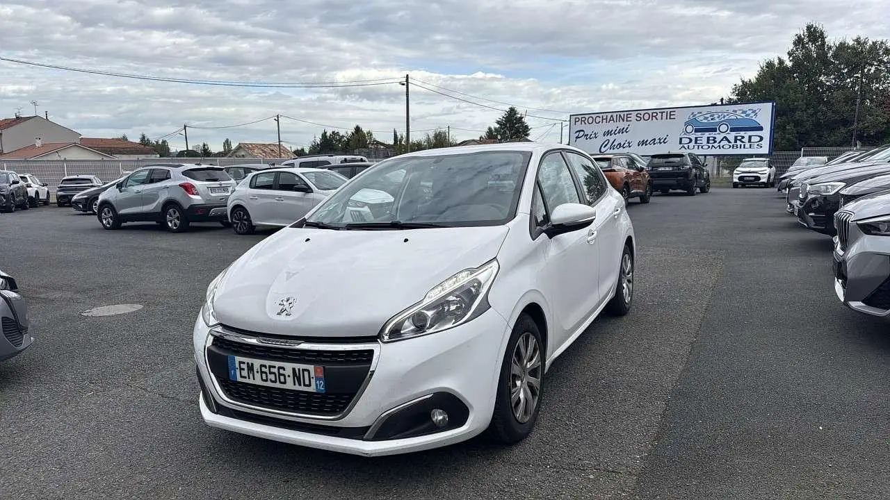 Photo 1 : Peugeot 208 2017 Diesel