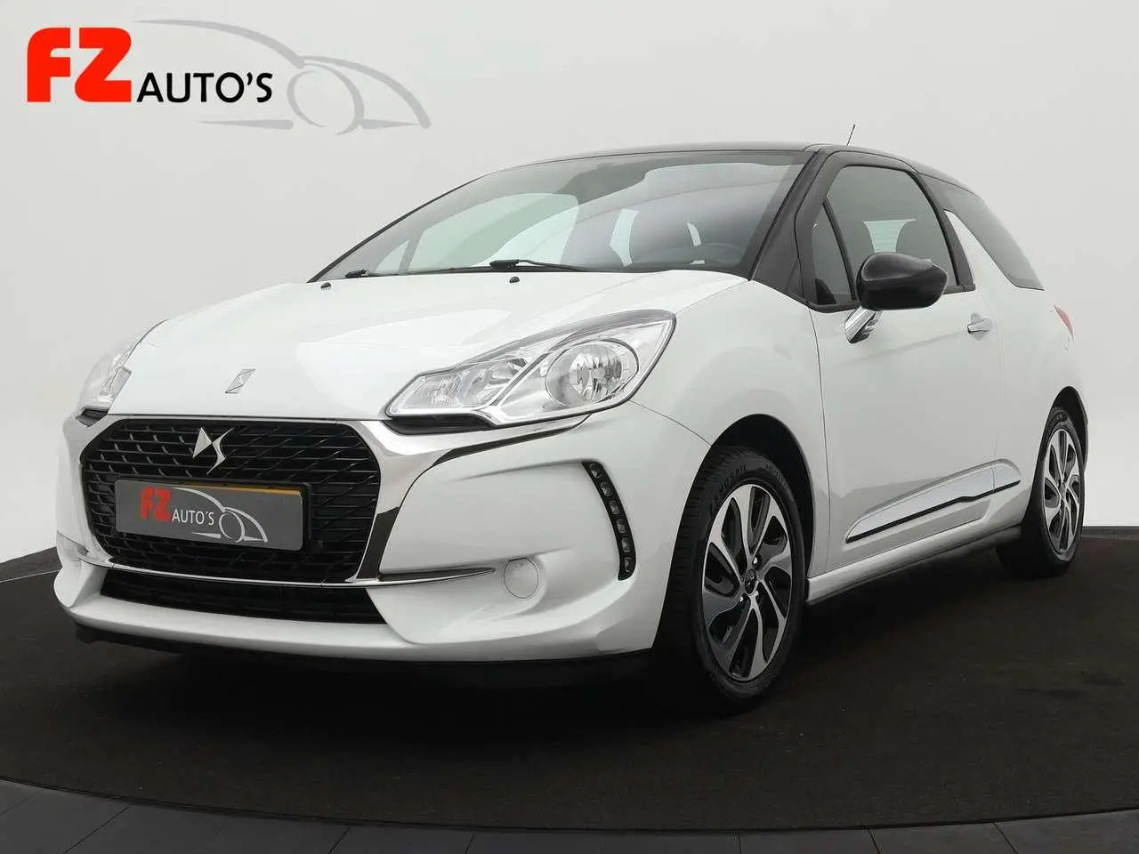 Photo 1 : Ds Automobiles Ds3 2017 Essence