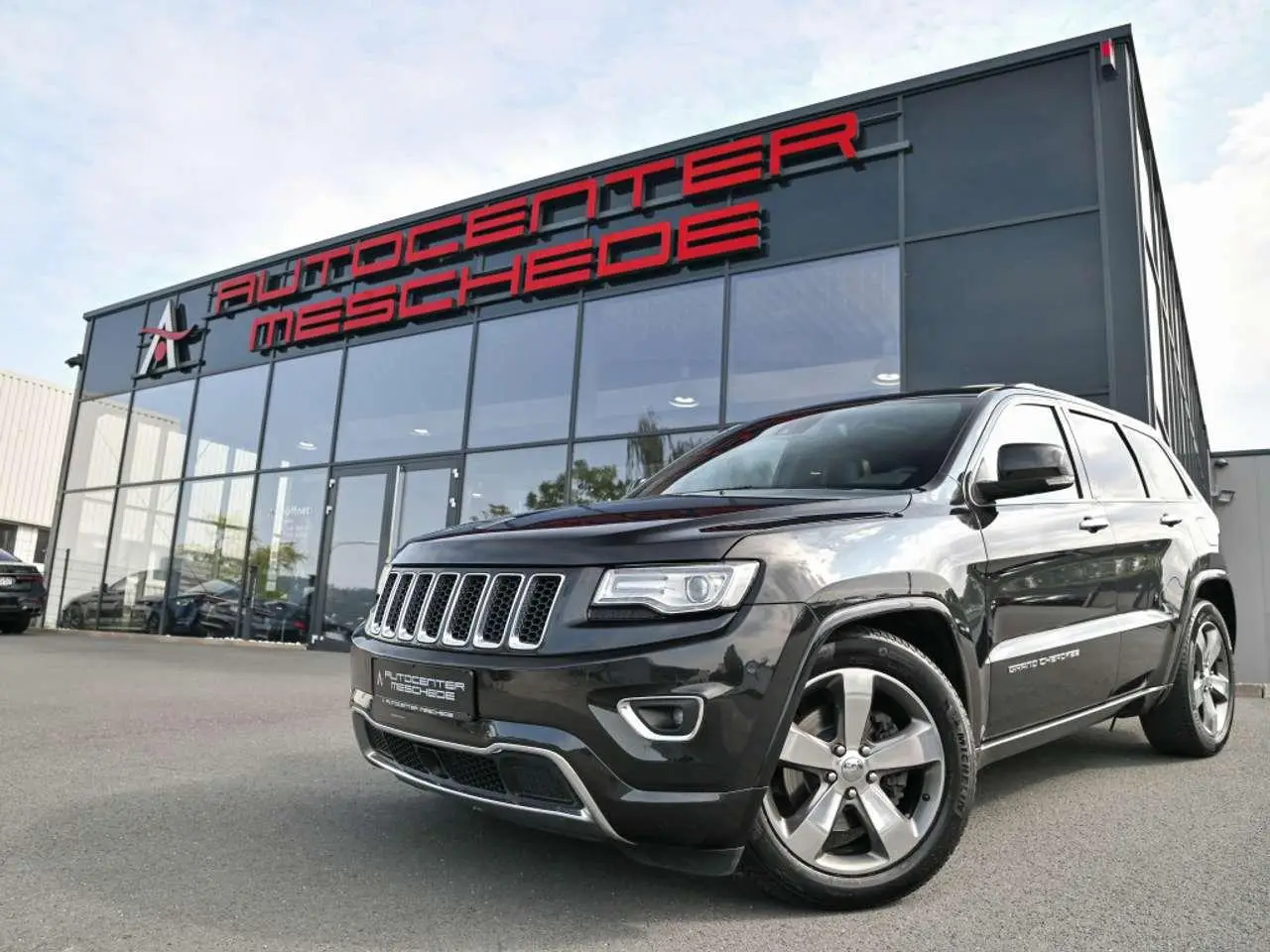 Photo 1 : Jeep Grand Cherokee 2015 Diesel