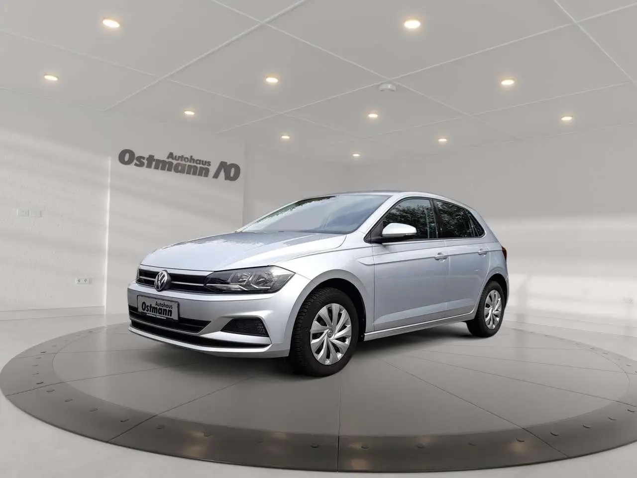 Photo 1 : Volkswagen Polo 2019 Essence