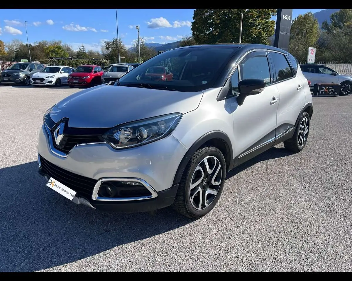 Photo 1 : Renault Captur 2017 Diesel