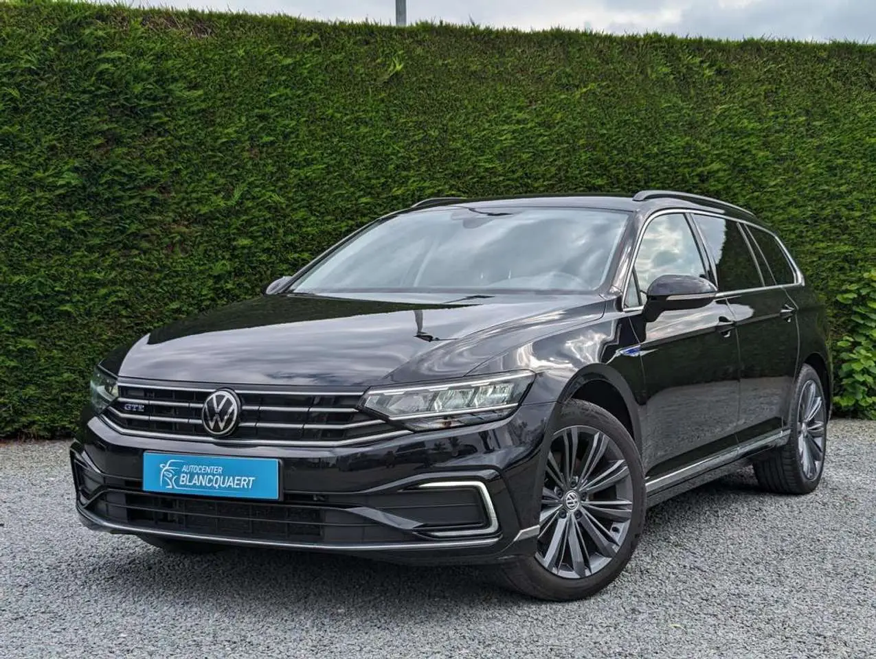 Photo 1 : Volkswagen Passat 2021 Hybrid