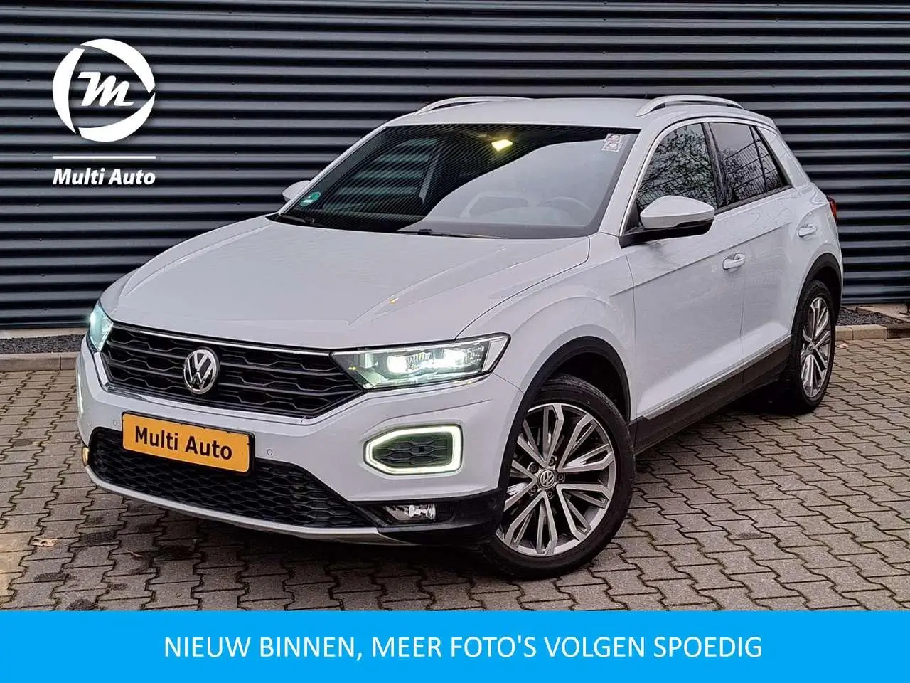 Photo 1 : Volkswagen T-roc 2018 Essence