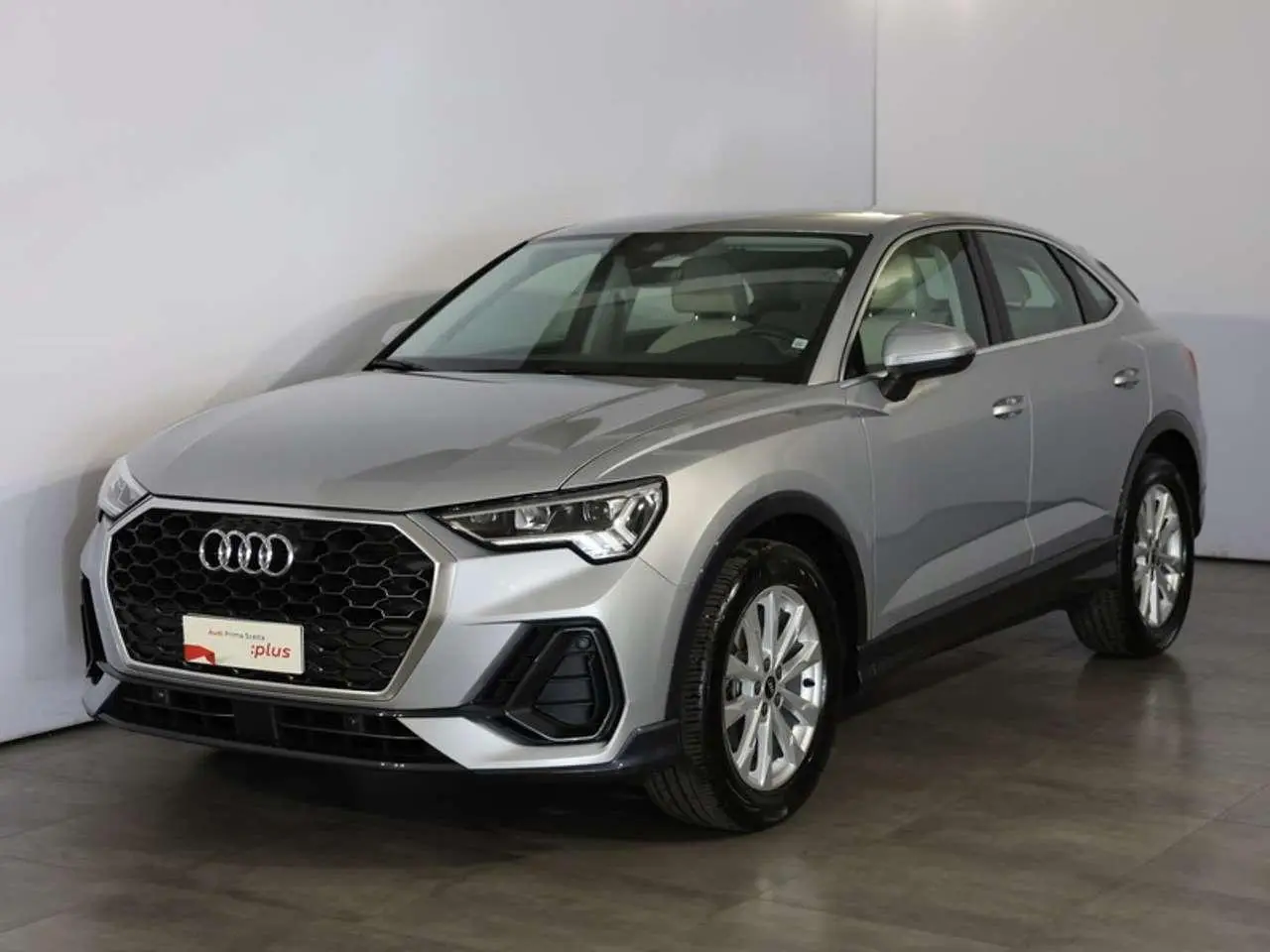 Photo 1 : Audi Q3 2020 Diesel