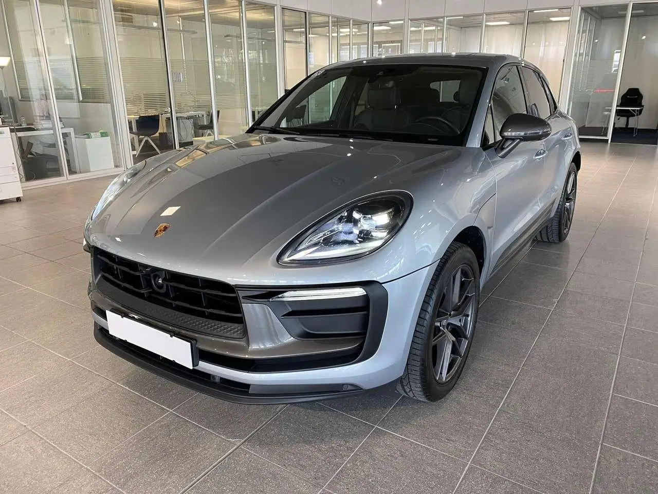 Photo 1 : Porsche Macan 2023 Petrol