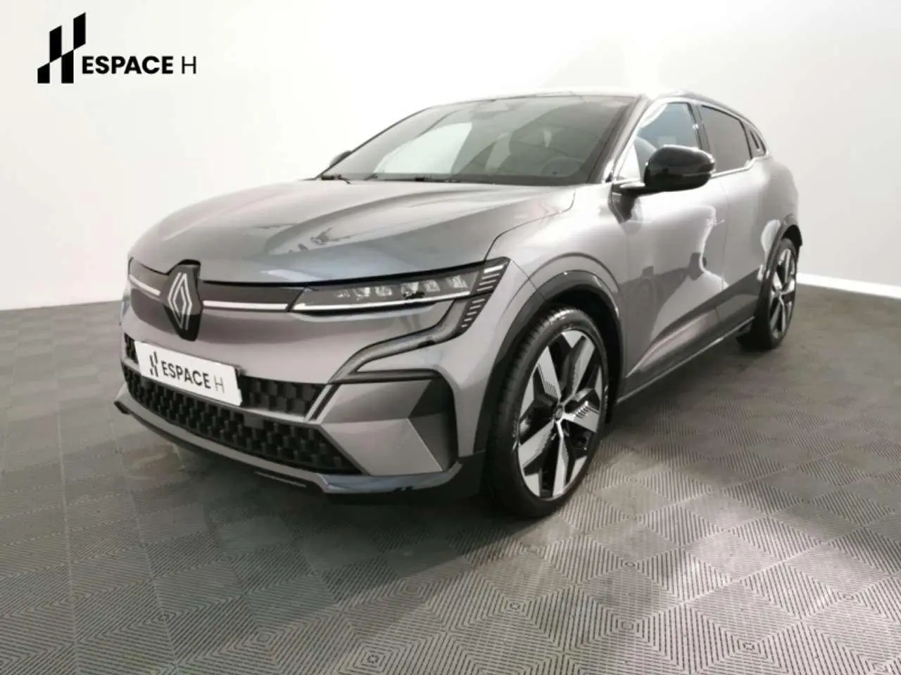 Photo 1 : Renault Megane 2023 Électrique