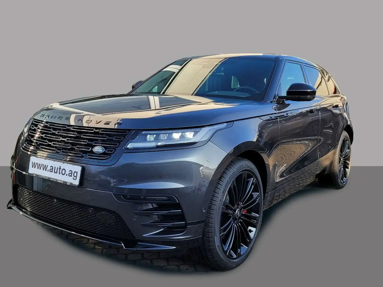 Photo 1 : Land Rover Range Rover Velar 2024 Diesel