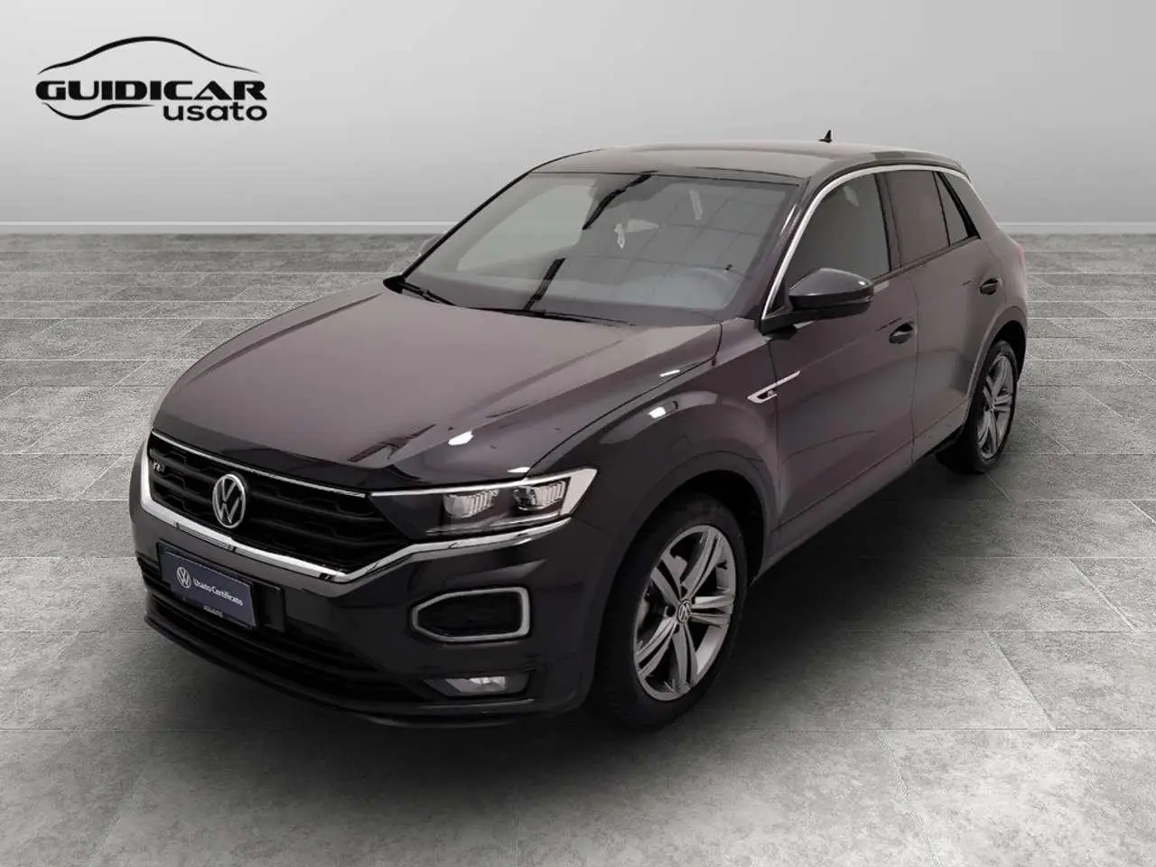 Photo 1 : Volkswagen T-roc 2021 Essence