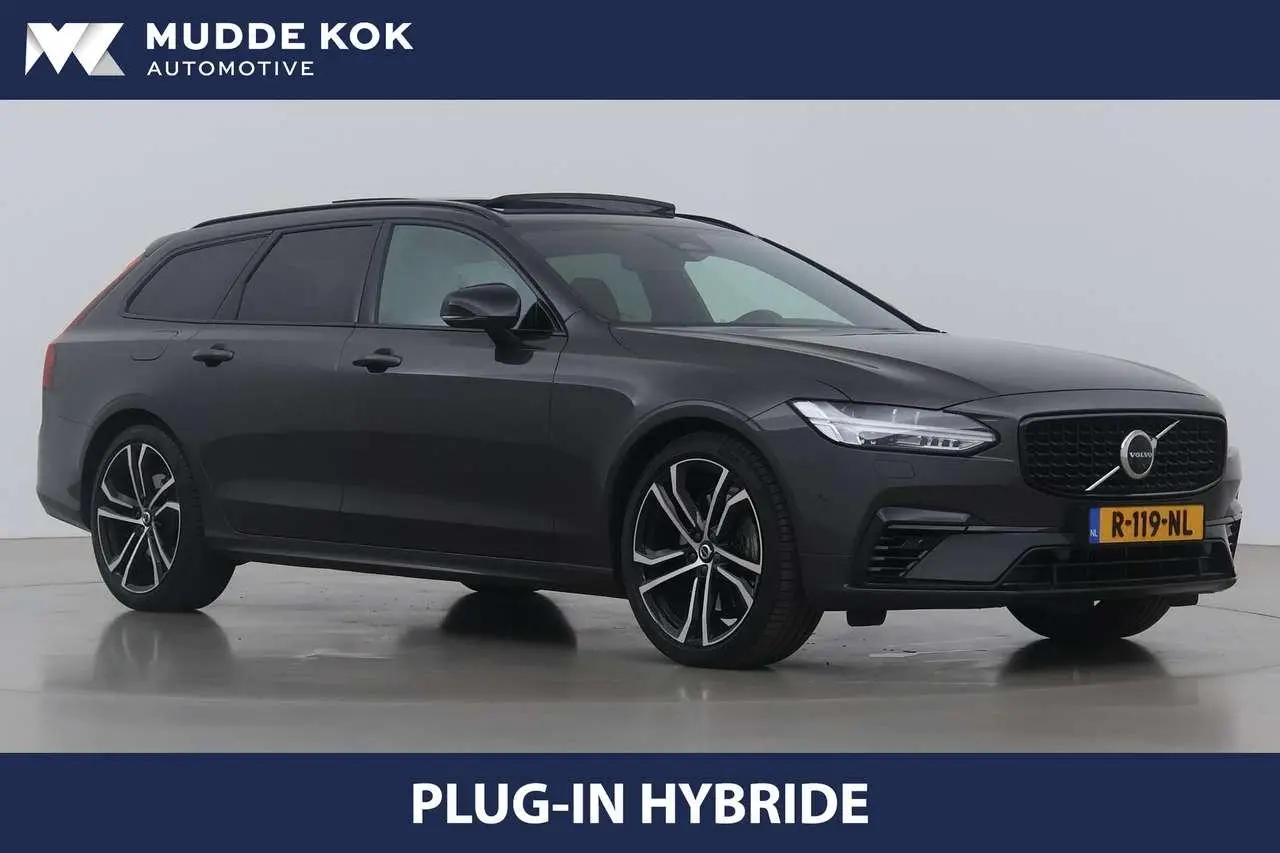 Photo 1 : Volvo V90 2021 Hybride