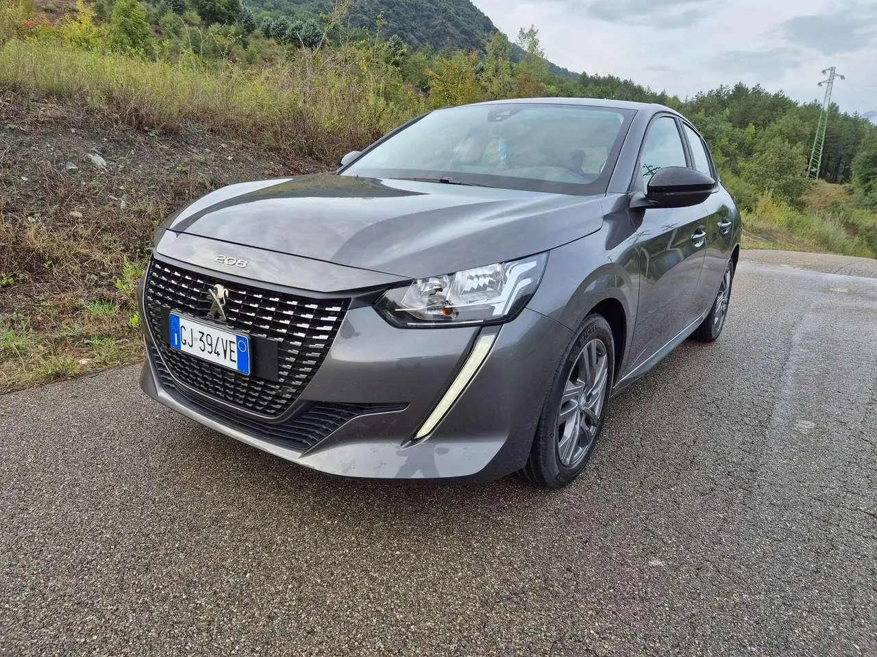 Photo 1 : Peugeot 208 2022 Petrol