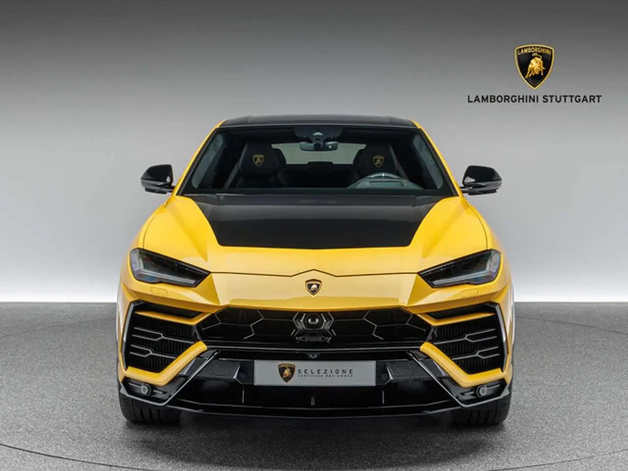 Photo 1 : Lamborghini Urus 2022 Essence