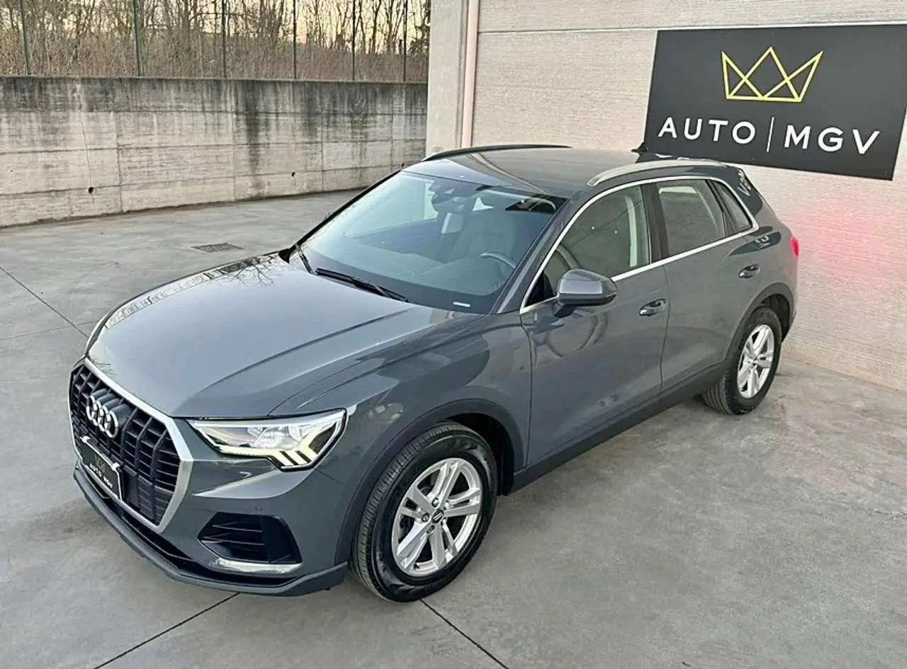 Photo 1 : Audi Q3 2019 Diesel