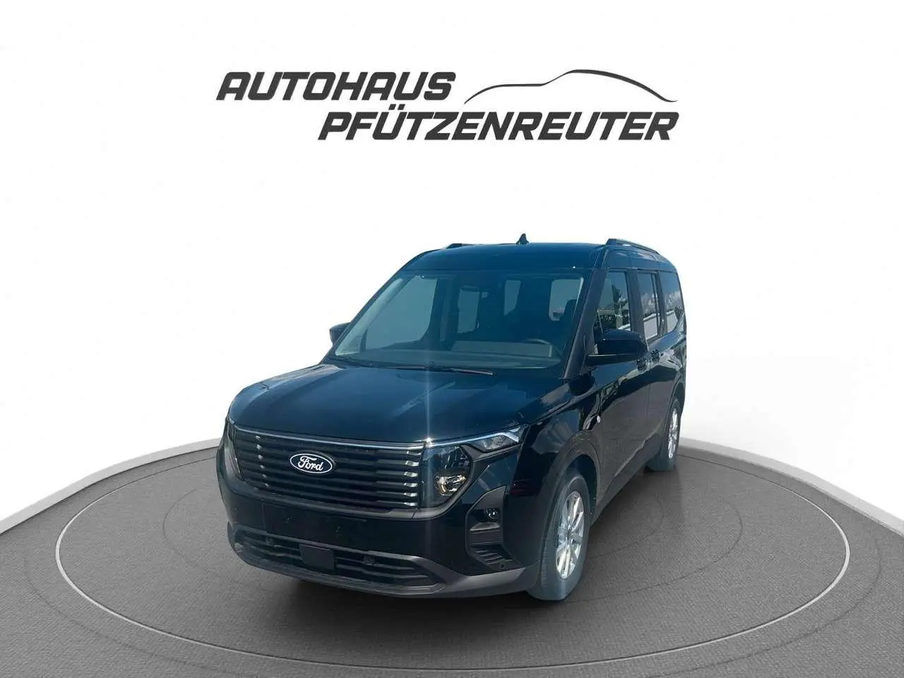 Photo 1 : Ford Tourneo 2024 Essence