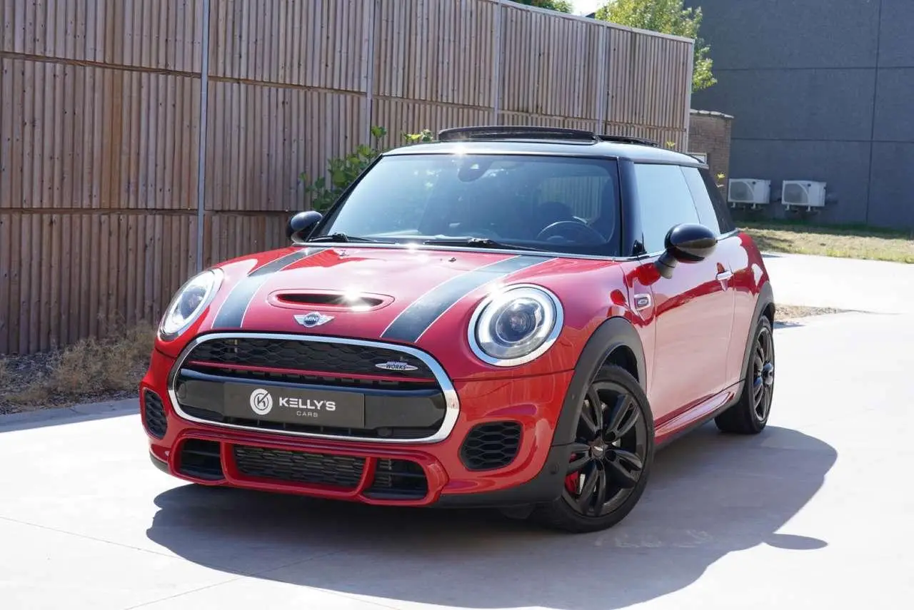 Photo 1 : Mini John Cooper Works 2018 Essence