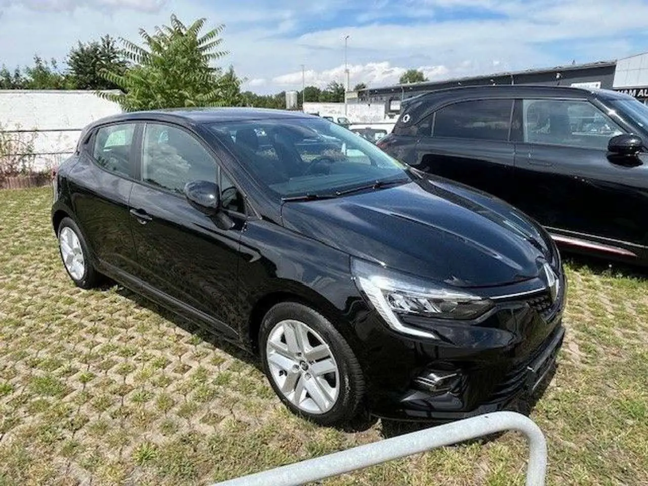 Photo 1 : Renault Clio 2021 Petrol