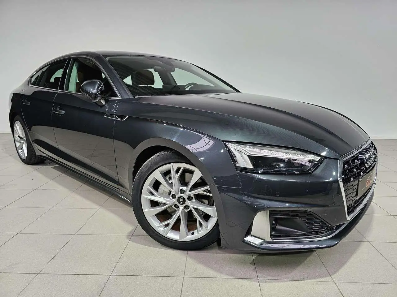 Photo 1 : Audi A5 2021 Essence