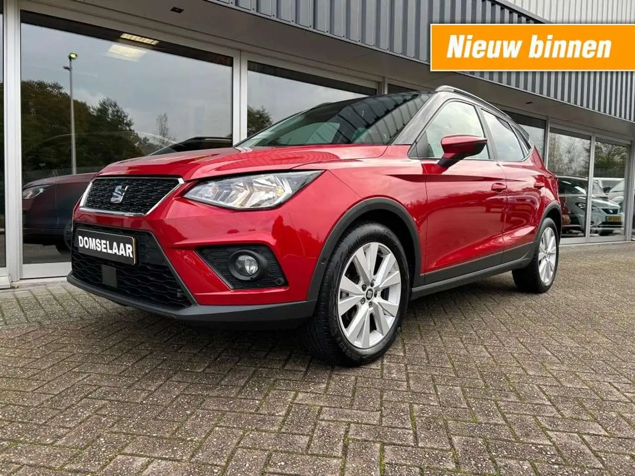 Photo 1 : Seat Arona 2019 Petrol